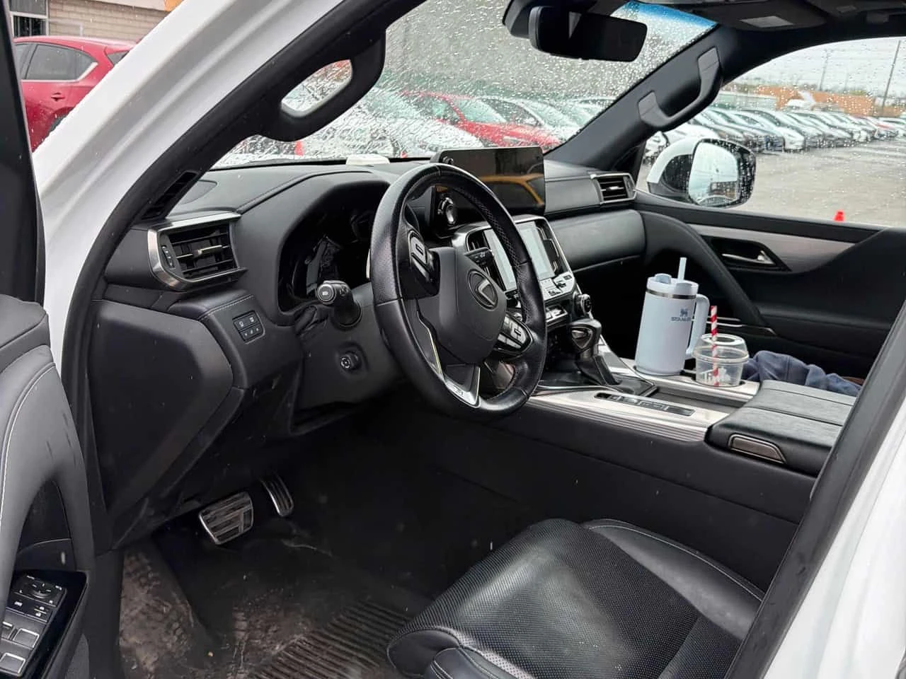 Lexus LX 600 * ДИСТРОНИК * 360 * ОБДУХВАНЕ * ПАМЕТ, снимка 5 - Автомобили и джипове - 54227658