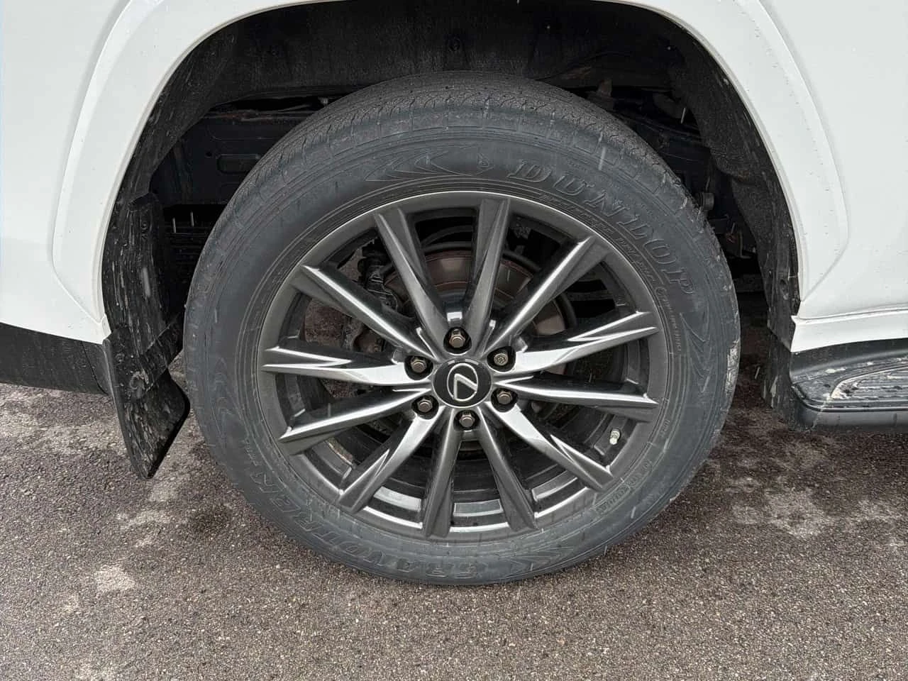 Lexus LX 600 * ДИСТРОНИК * 360 * ОБДУХВАНЕ * ПАМЕТ, снимка 7 - Автомобили и джипове - 54227658