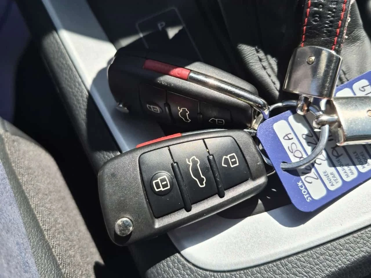 Audi Q3 * PROGRESSIV * CARFAX * БЕЗ ПЪРВОНАЧАЛНА ВНОСКА, снимка 8 - Автомобили и джипове - 54356695