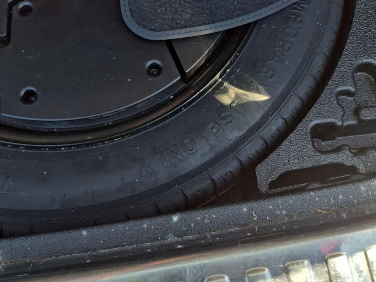 Audi Q3 * PROGRESSIV * CARFAX * БЕЗ ПЪРВОНАЧАЛНА ВНОСКА, снимка 14 - Автомобили и джипове - 54356695