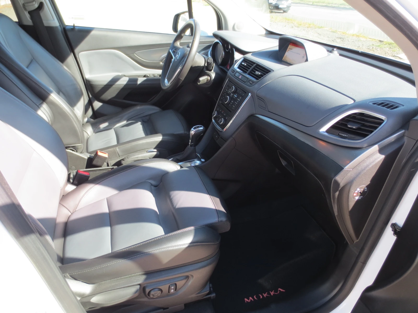 Opel Mokka 1.4 i * TURBO* , снимка 14 - Автомобили и джипове - 55047001
