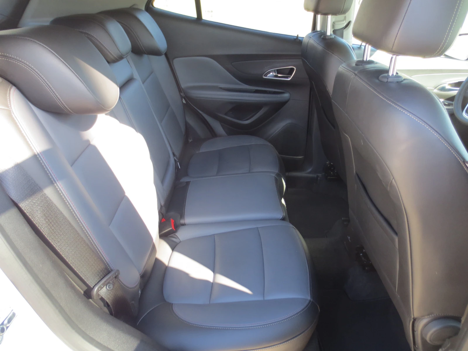 Opel Mokka 1.4 i * TURBO* , снимка 16 - Автомобили и джипове - 55047001
