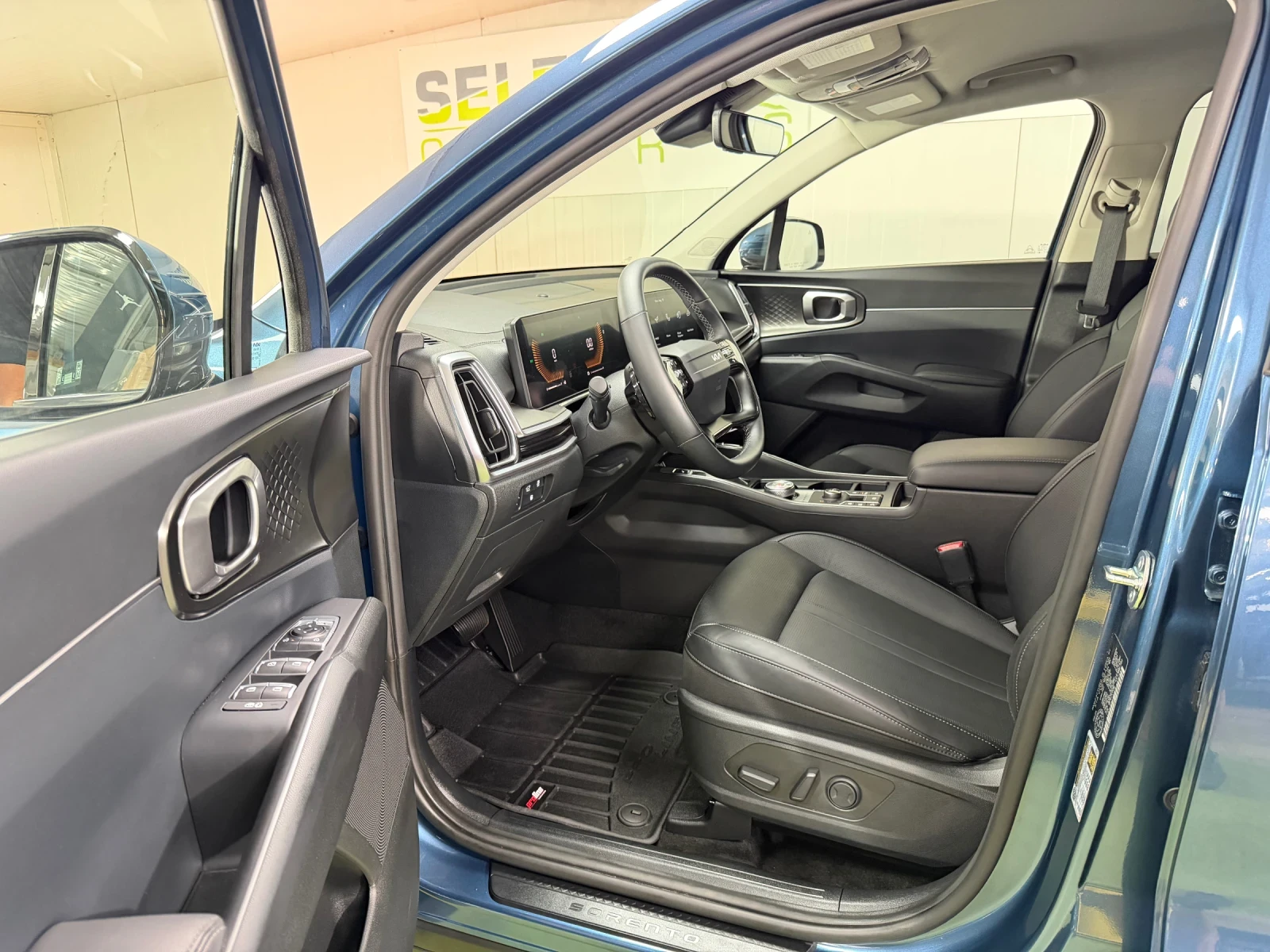 Kia Sorento 3280км * 2026* Plug-In Hybrid * AWD* , снимка 7 - Автомобили и джипове - 55734995