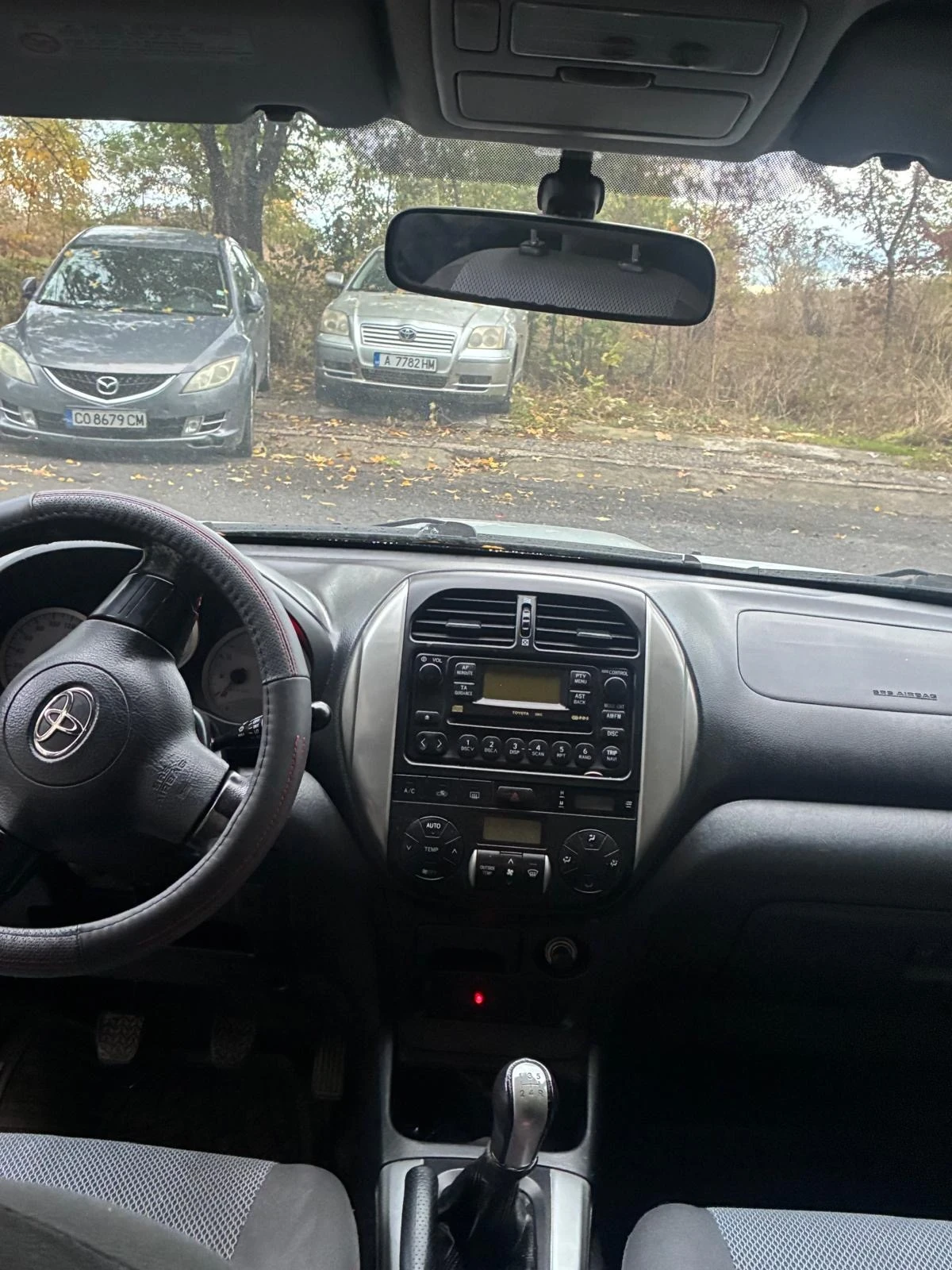 Toyota Rav4, снимка 10 - Автомобили и джипове - 55771527