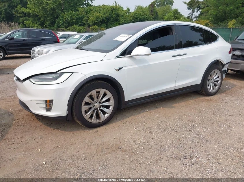 Tesla Model X Long Range Dual Motor All-Wheel Drive/Long Range P, снимка 2 - Автомобили и джипове - 55893607