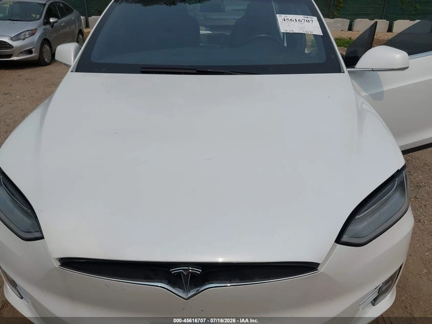 Tesla Model X Long Range Dual Motor All-Wheel Drive/Long Range P, снимка 10 - Автомобили и джипове - 55893607