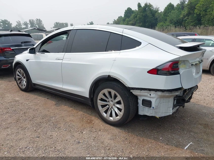 Tesla Model X Long Range Dual Motor All-Wheel Drive/Long Range P, снимка 3 - Автомобили и джипове - 55893607