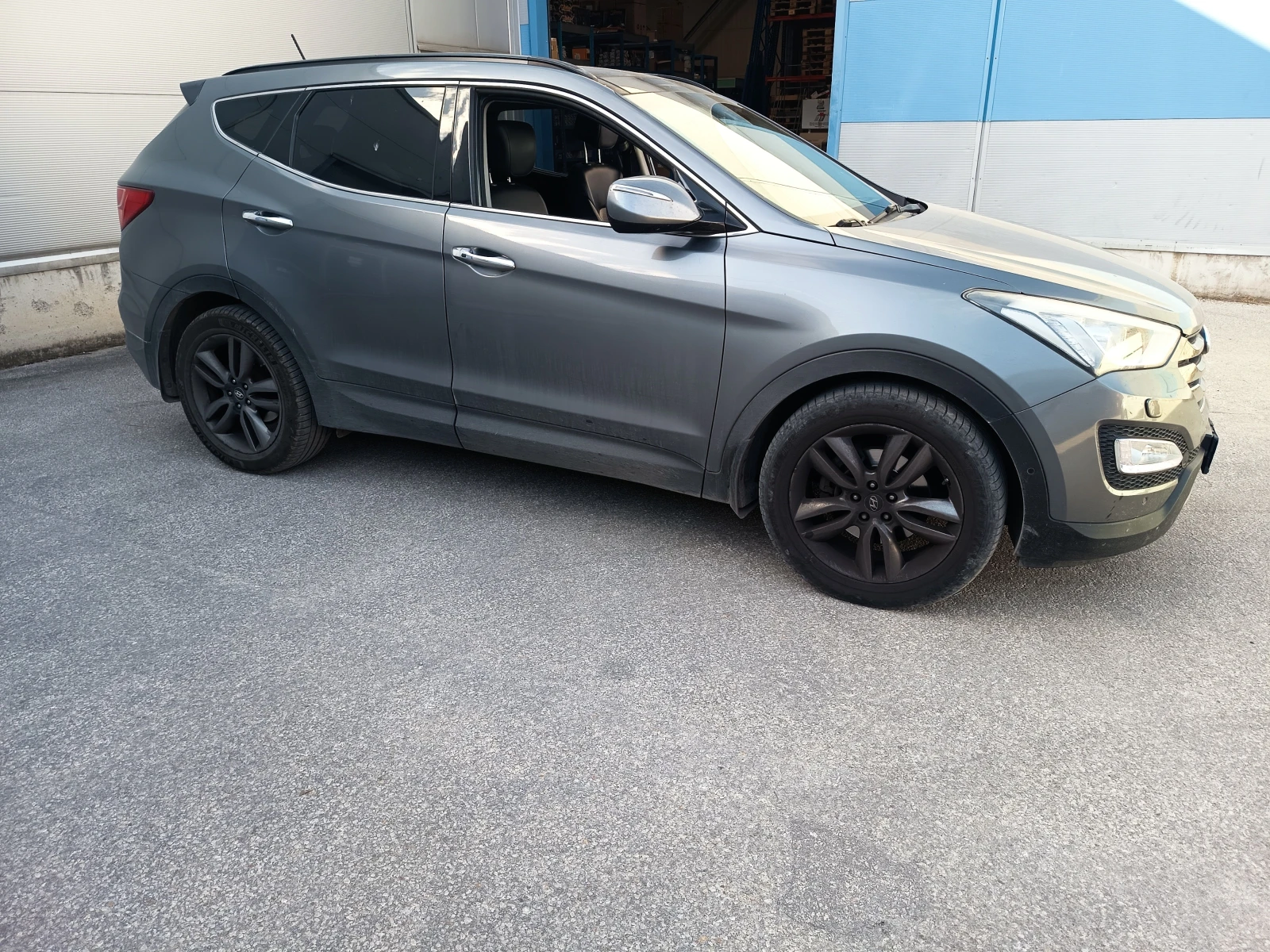 Hyundai Santa fe 2.2 CRDi (197 Hp) 4WD Automatic, снимка 2 - Автомобили и джипове - 56428349