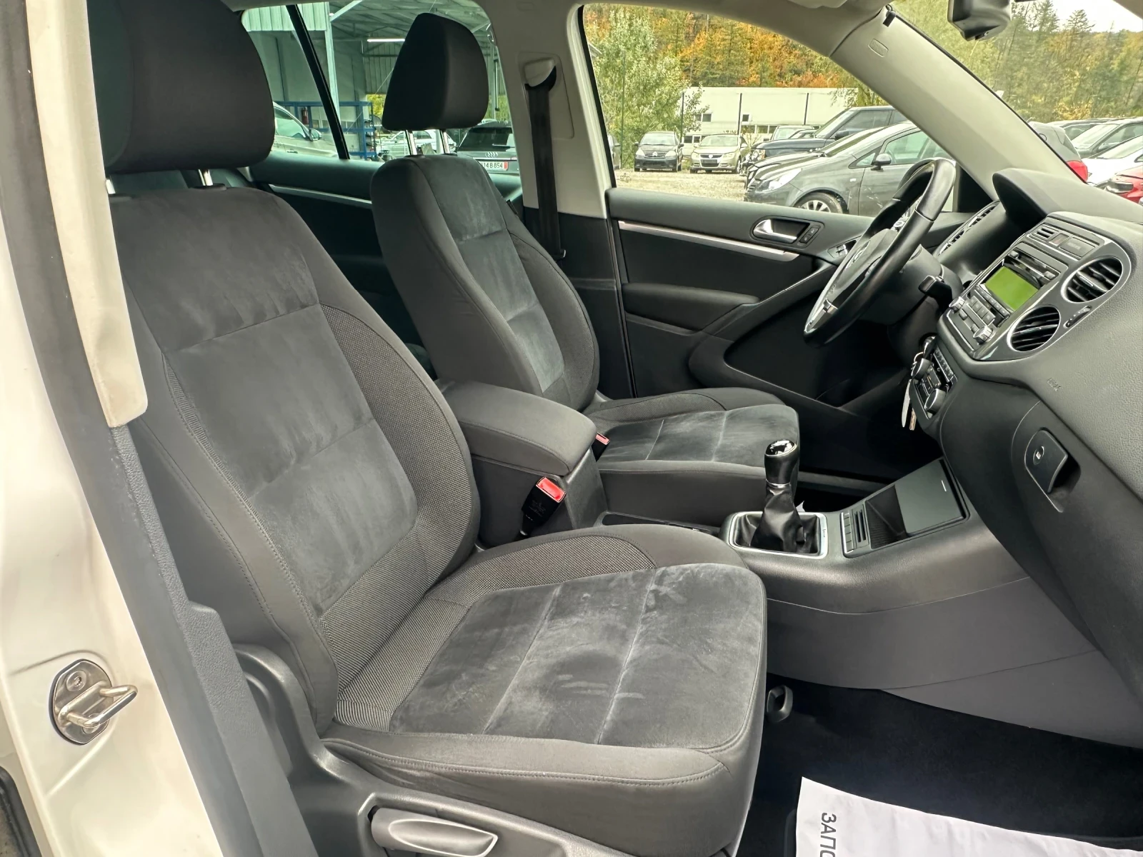 VW Tiguan 1.4TSI-160�.�-4x4-�������� | Mobile.bg � ����������� 15