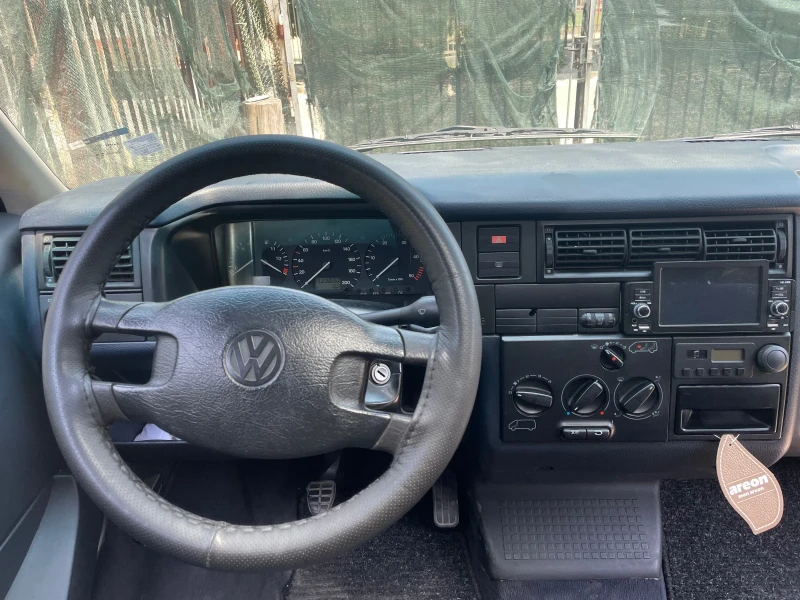 VW T4, снимка 11 - Бусове и автобуси - 53353334