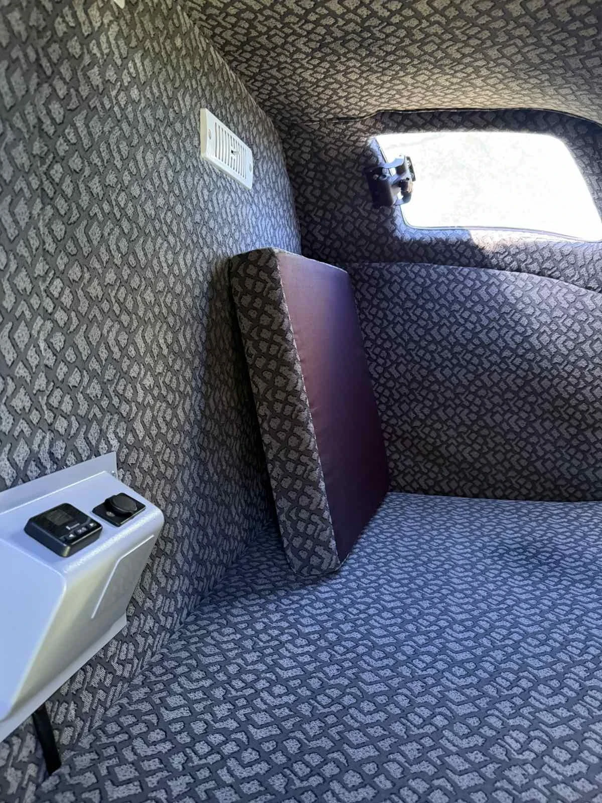 Renault Master, снимка 11 - Бусове и автобуси - 54621641