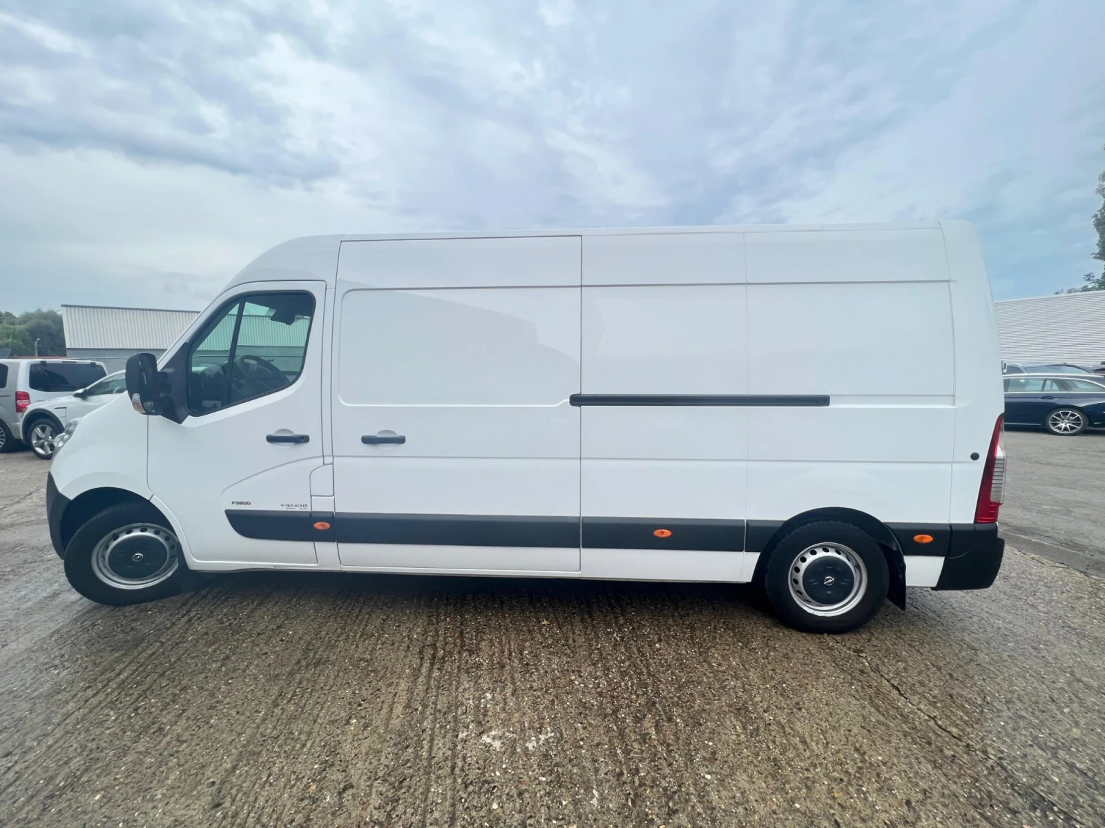 Opel Movano 2.3 CDTI L3H2 , снимка 3 - Бусове и автобуси - 55603354