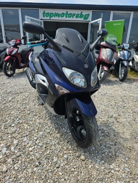 ������ Yamaha T-max