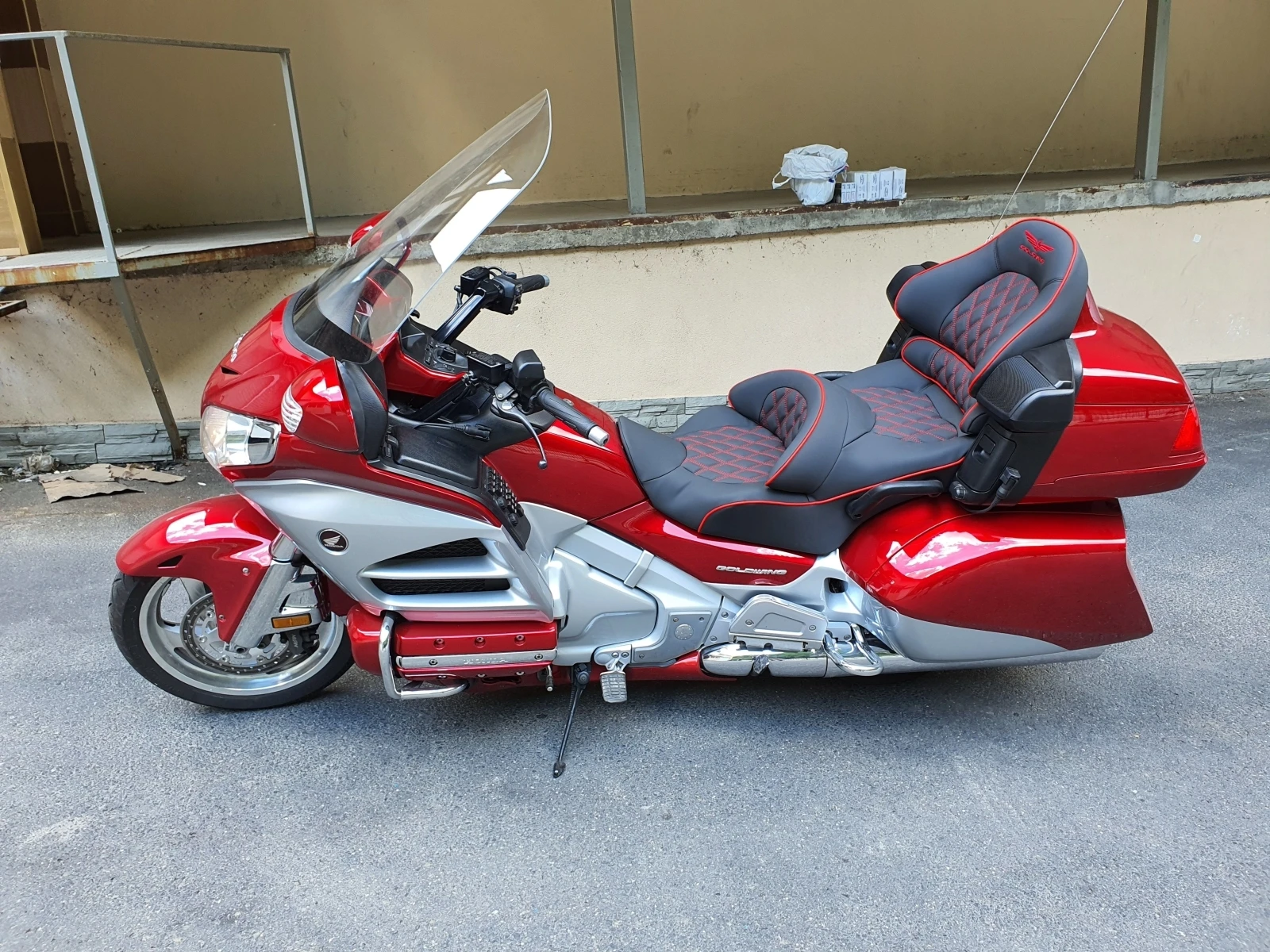 Honda Gold Wing RED STORM | Mobile.bg   13