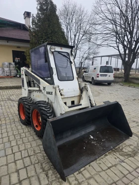 Мини челни товарачи Bobcat 725, снимка 2