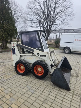 Мини челни товарачи Bobcat 725, снимка 3
