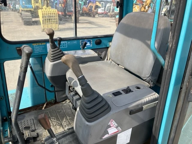 Багер Kubota K-028 - 4 ЦИЛИНДЪРА - ОЧАКВАН 30.09.2026, снимка 8 - Индустриална техника - 54611014