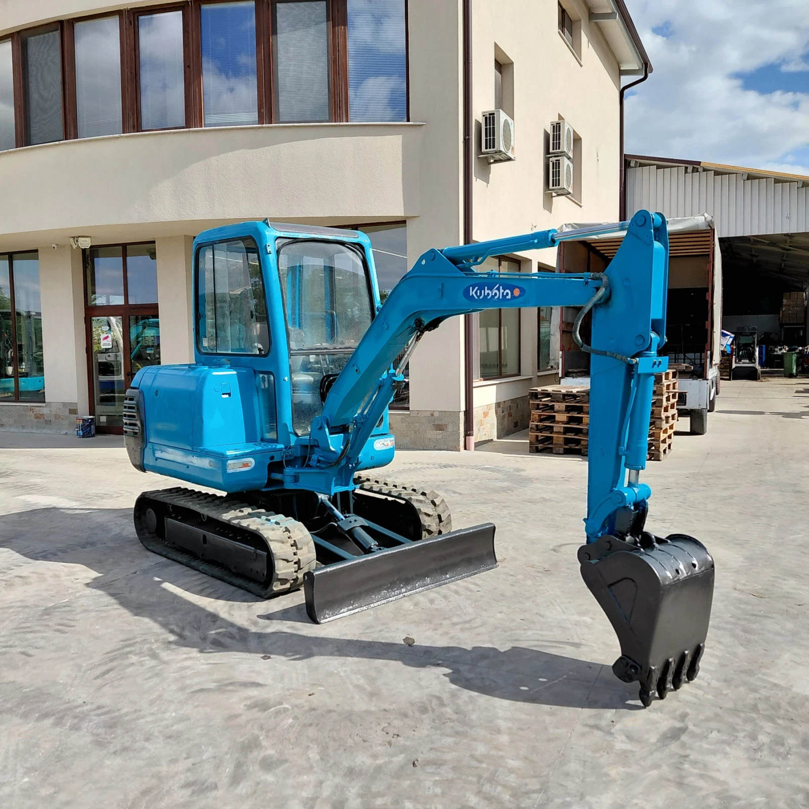 ����� Kubota K-028 * 4 ��������� *  | Mobile.bg � ����������� 7