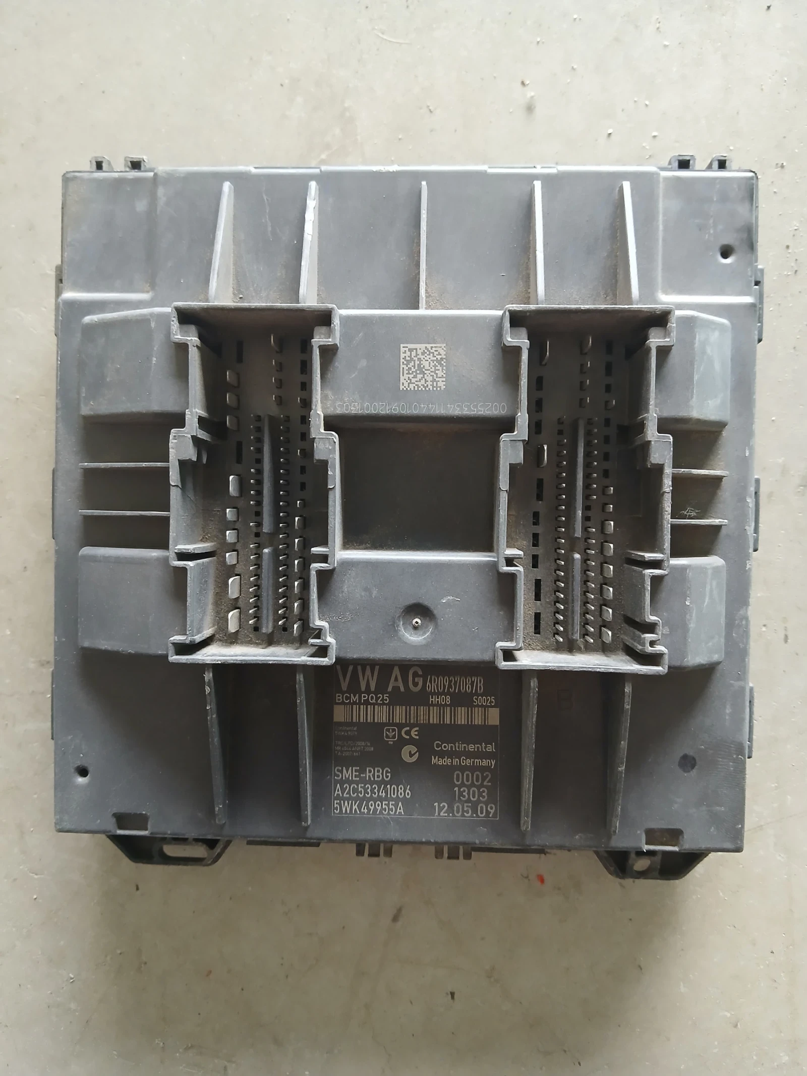 6R0937087B модул Комфорт Seat Ibiza 5