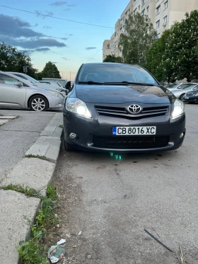 Toyota Auris, снимка 1