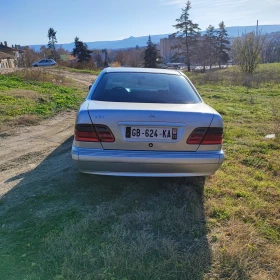 Mercedes-Benz E 220 2.2 CDI, снимка 2