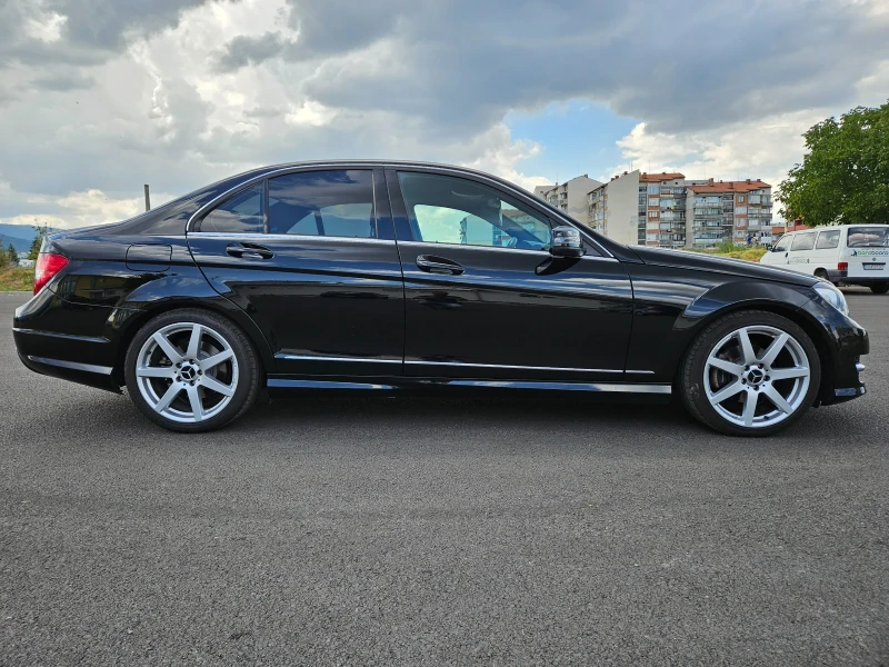 Mercedes-Benz C 220 CDI AMG Facelift, снимка 4 - Автомобили и джипове - 46994342