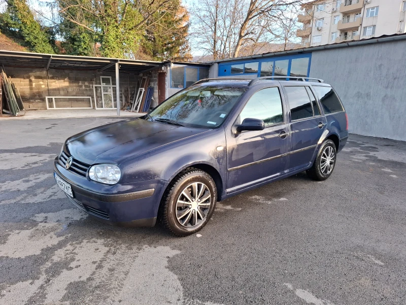 VW Golf, снимка 1 - Автомобили и джипове - 48036353