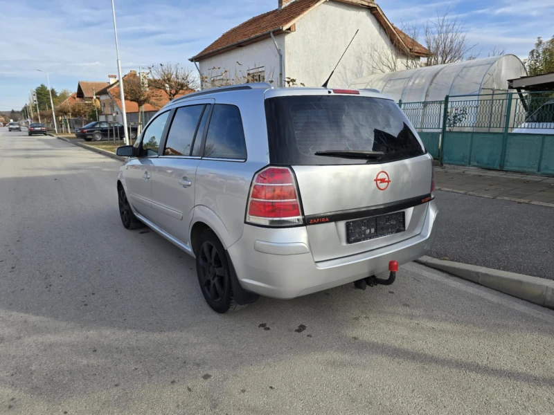 Opel Zafira, снимка 5 - Автомобили и джипове - 48285293