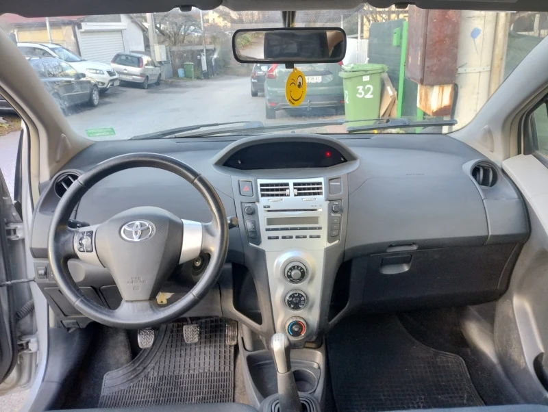 Toyota Yaris 1.4 D4D цена до 25.12, снимка 12 - Автомобили и джипове - 48282246