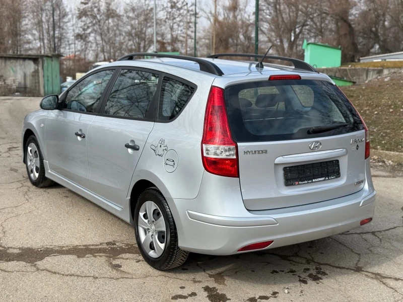 Hyundai I30 EDITION + , снимка 4 - Автомобили и джипове - 49300657