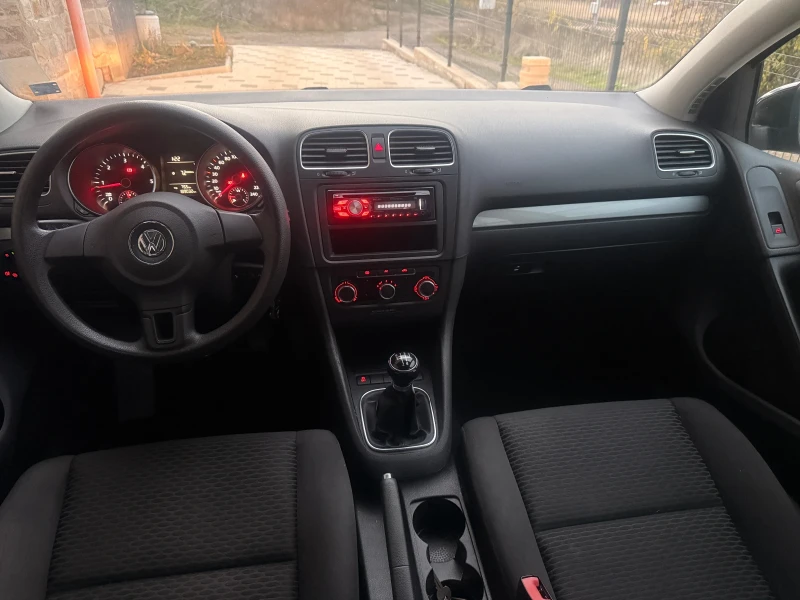 VW Golf 6-1.6TDi-105к.с-2012г-180000км!!!, снимка 9 - Автомобили и джипове - 52335054