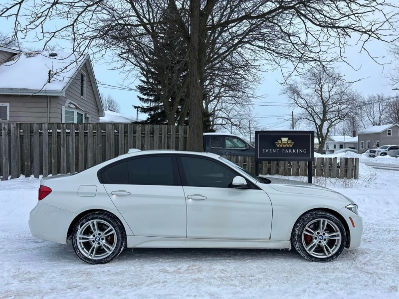 BMW 330 * 330i xDrive * CARFAX * ЦЕНА ДО БГ, снимка 5 - Автомобили и джипове - 53415327