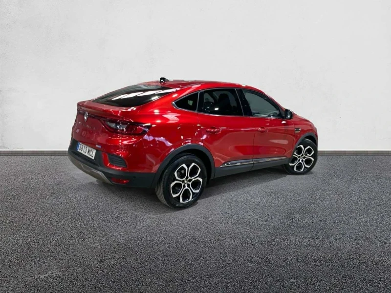 Renault Arkana Хибрид, снимка 2 - Автомобили и джипове - 53576370