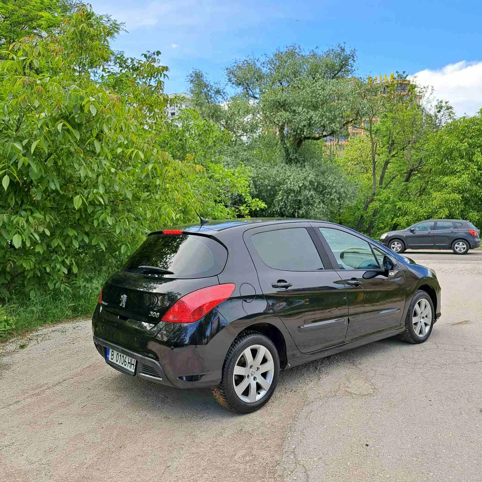 Peugeot 308 2.0 HDI  ПАНОРАМЕН ПОКРИВ НАВИГАЦИЯ ОБСЛУЖЕНА  - изображение 9