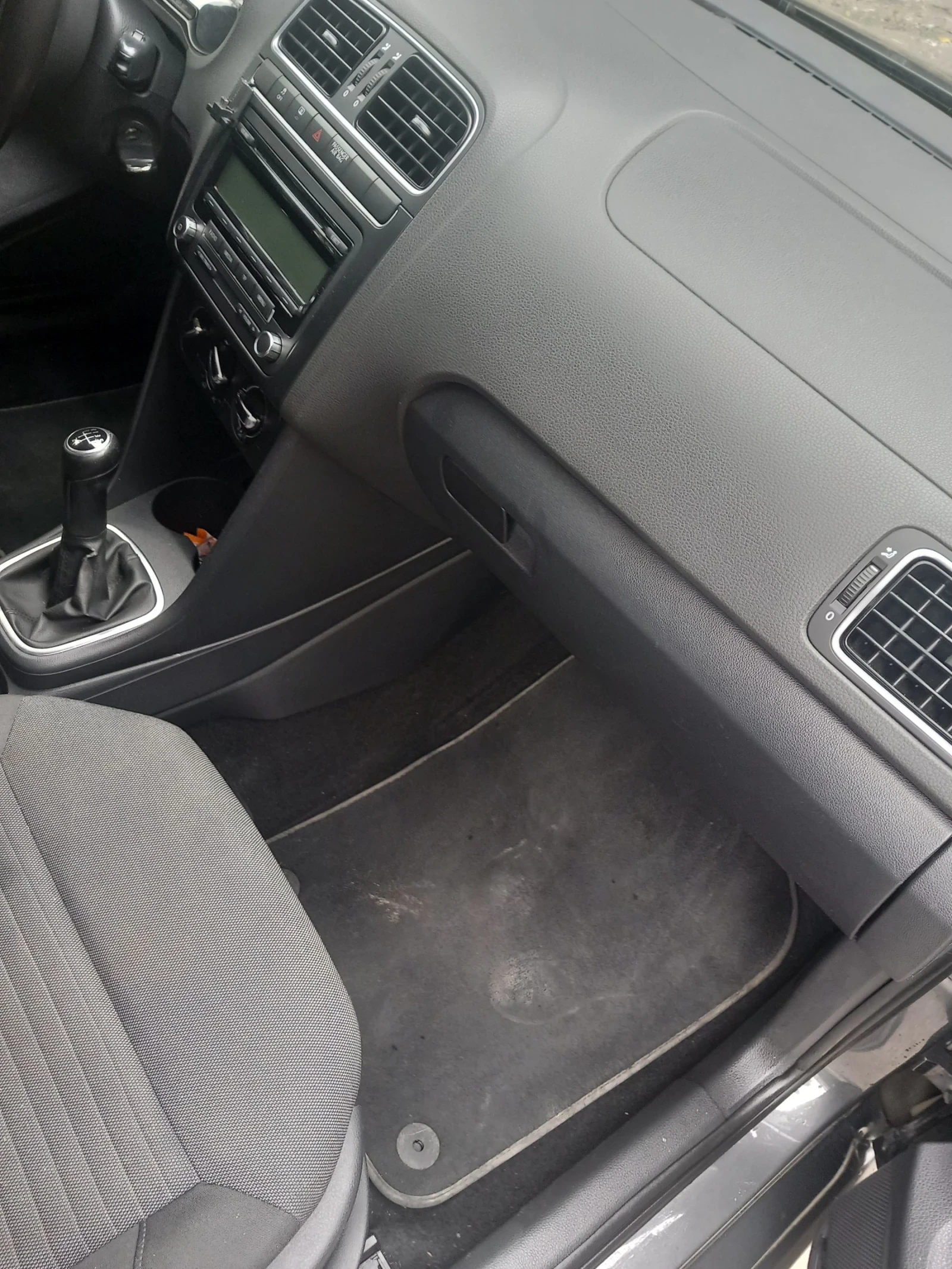 VW Polo 1.6TDI - изображение 8