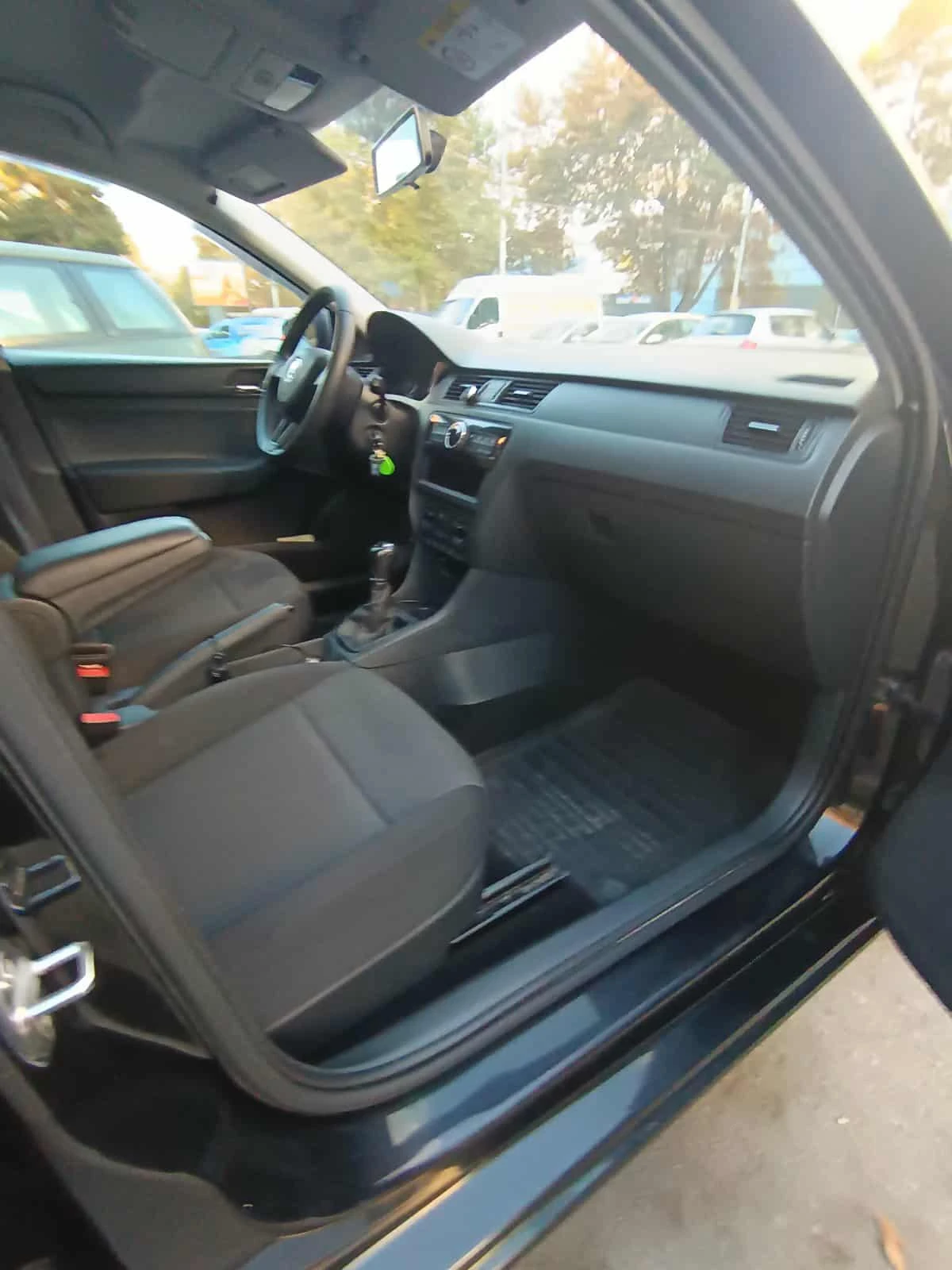 Skoda Rapid TSI 1.2 - изображение 9