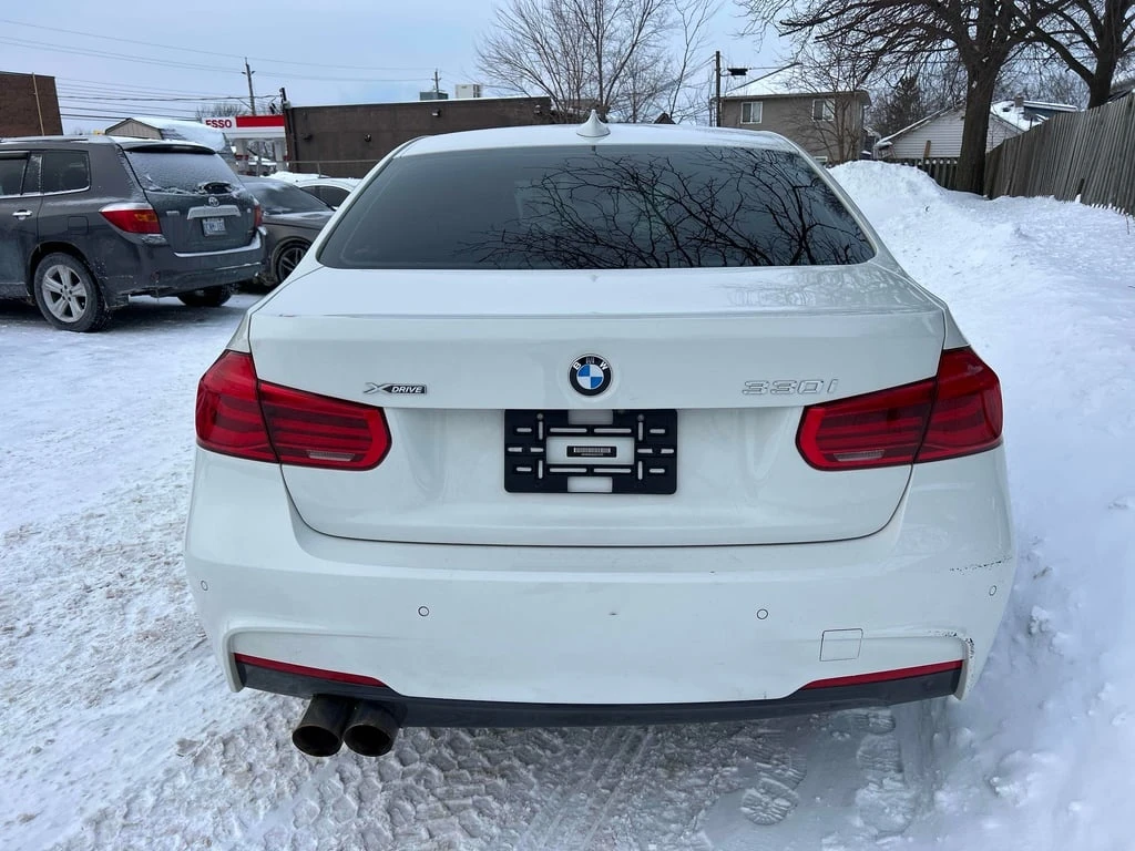 BMW 330 * 330i xDrive * CARFAX * ���� �� �� | Mobile.bg � ����������� 3