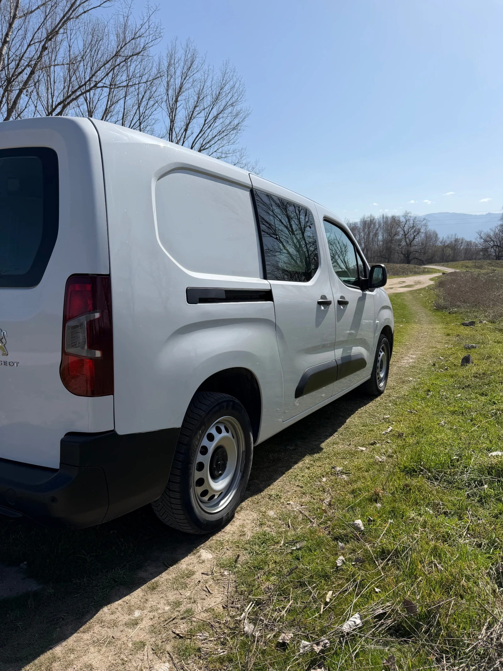 Peugeot Partner 1.5 BlueHDI, снимка 3 - Автомобили и джипове - 53836152