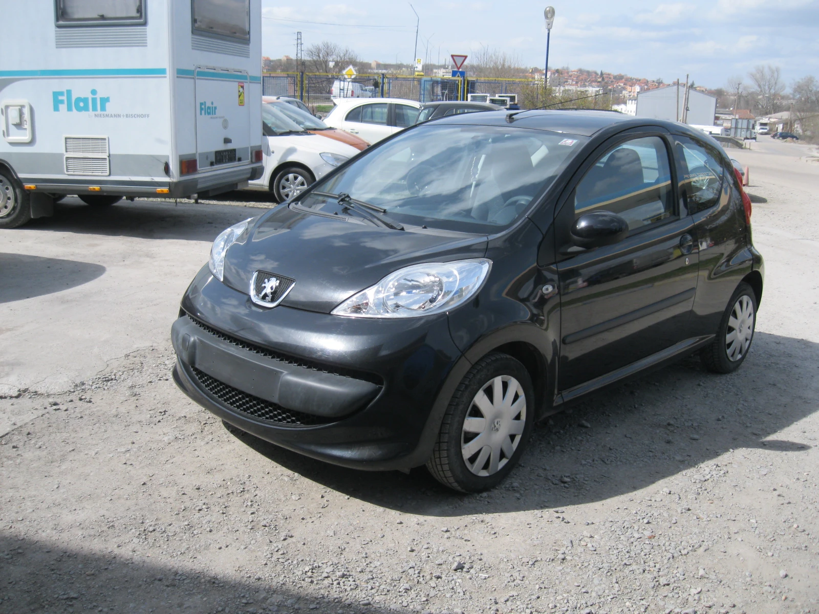 Peugeot 107, снимка 2 - Автомобили и джипове - 53894707