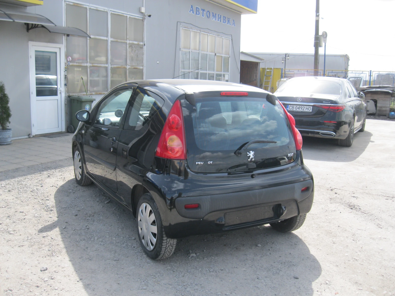 Peugeot 107, снимка 5 - Автомобили и джипове - 53894707