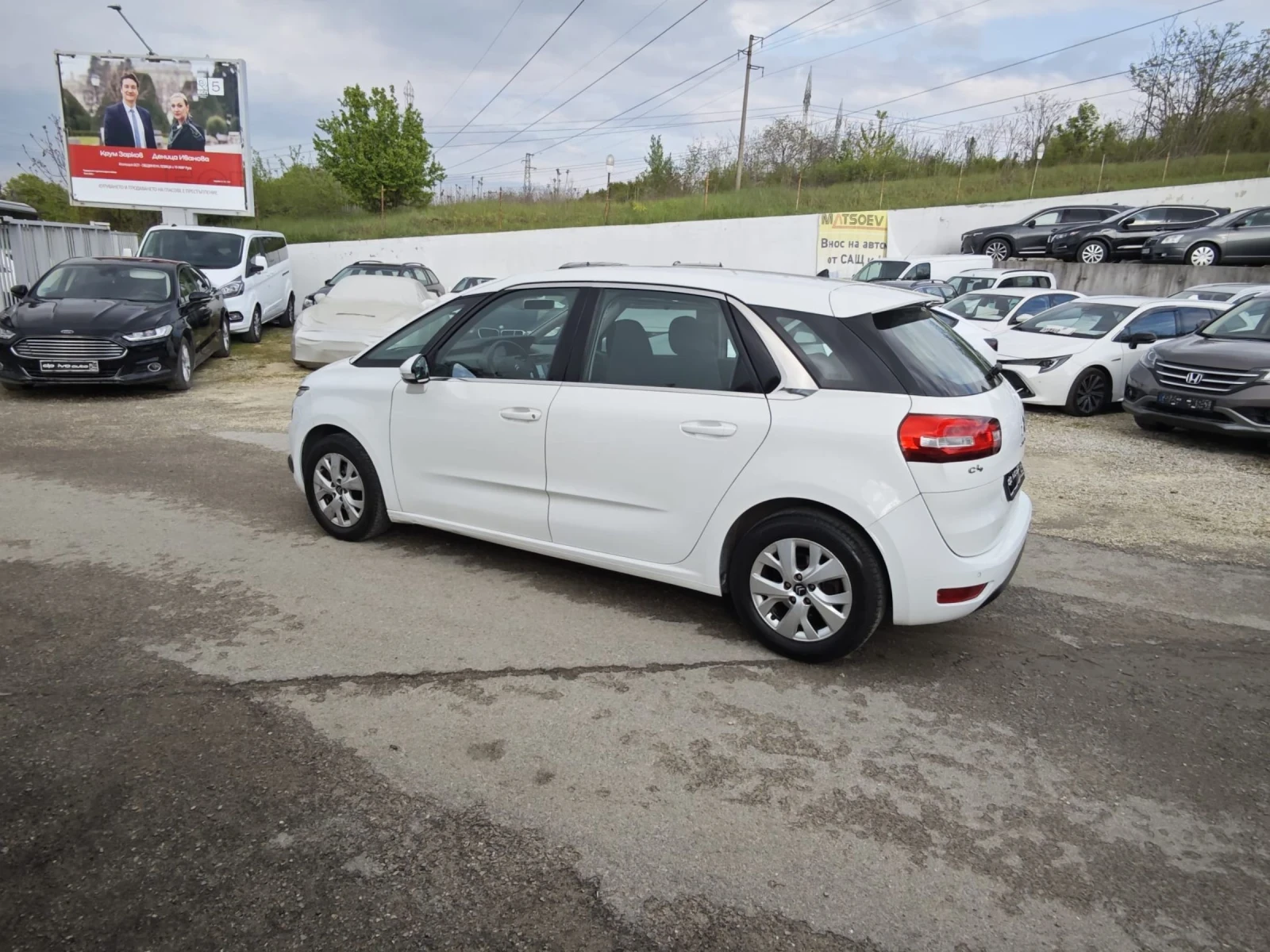 Citroen C4 Picasso 1.6HDI* SEDUCTION* Ръчка* , снимка 2 - Автомобили и джипове - 54363801