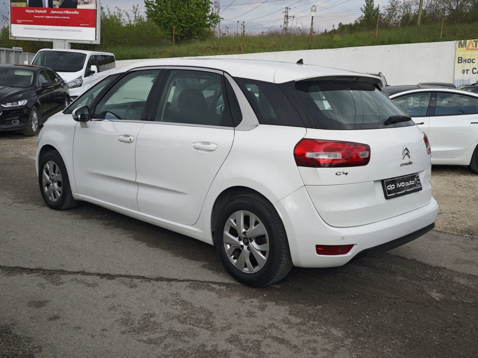 Citroen C4 Picasso 1.6HDI* SEDUCTION* Ръчка* , снимка 3 - Автомобили и джипове - 54363801