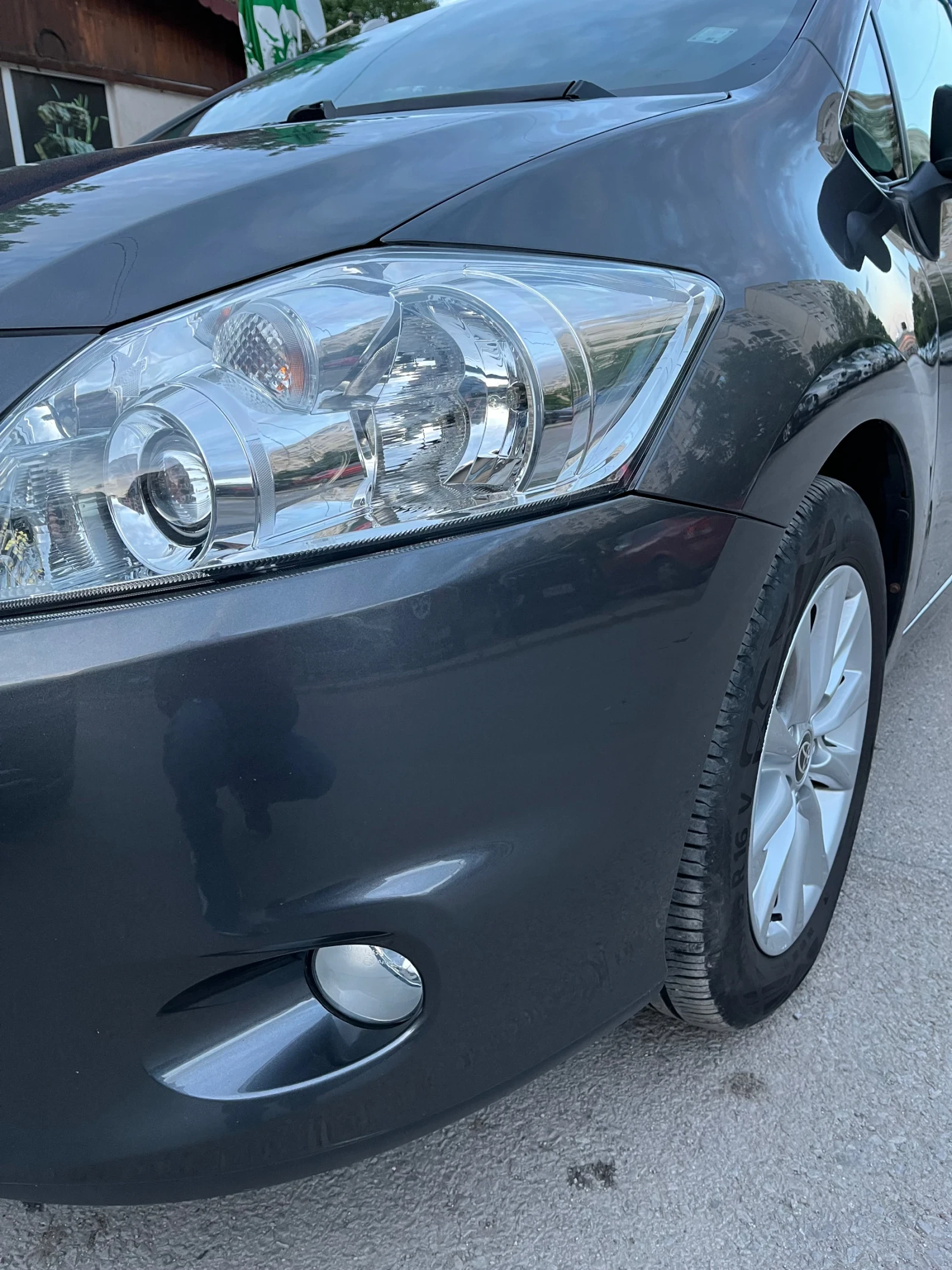 Toyota Auris, снимка 16 - Автомобили и джипове - 54568223