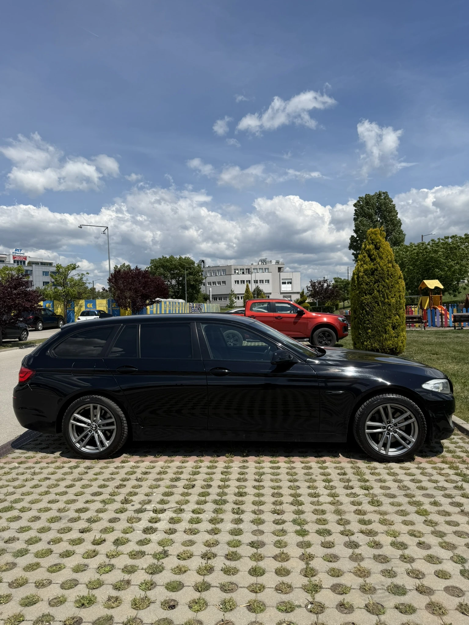 BMW 530 3.0D Touring, снимка 7 - Автомобили и джипове - 54641580