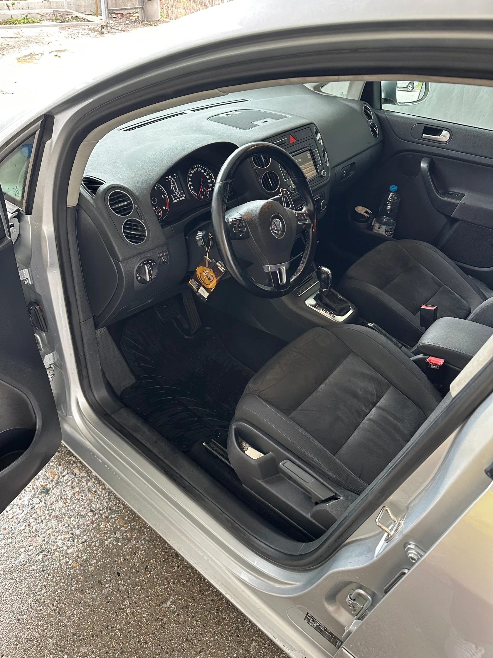 VW Golf Plus, снимка 5 - Автомобили и джипове - 54730303