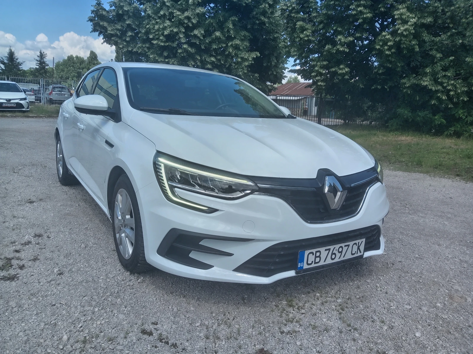 Renault Megane 1.33 Tce 140 42х.км., снимка 2 - Автомобили и джипове - 54792339
