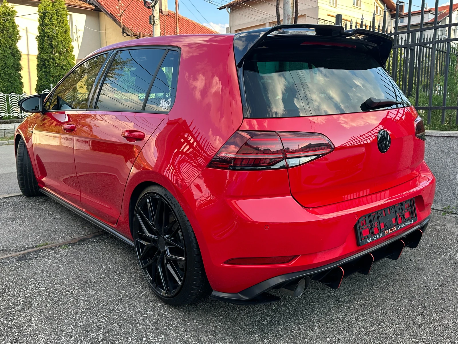 VW Golf 2.0GTi-7.5-FACELIFT-NAVI-LED-DIST-PDC-AUTOMAT-EUR6, снимка 4 - Автомобили и джипове - 55067647