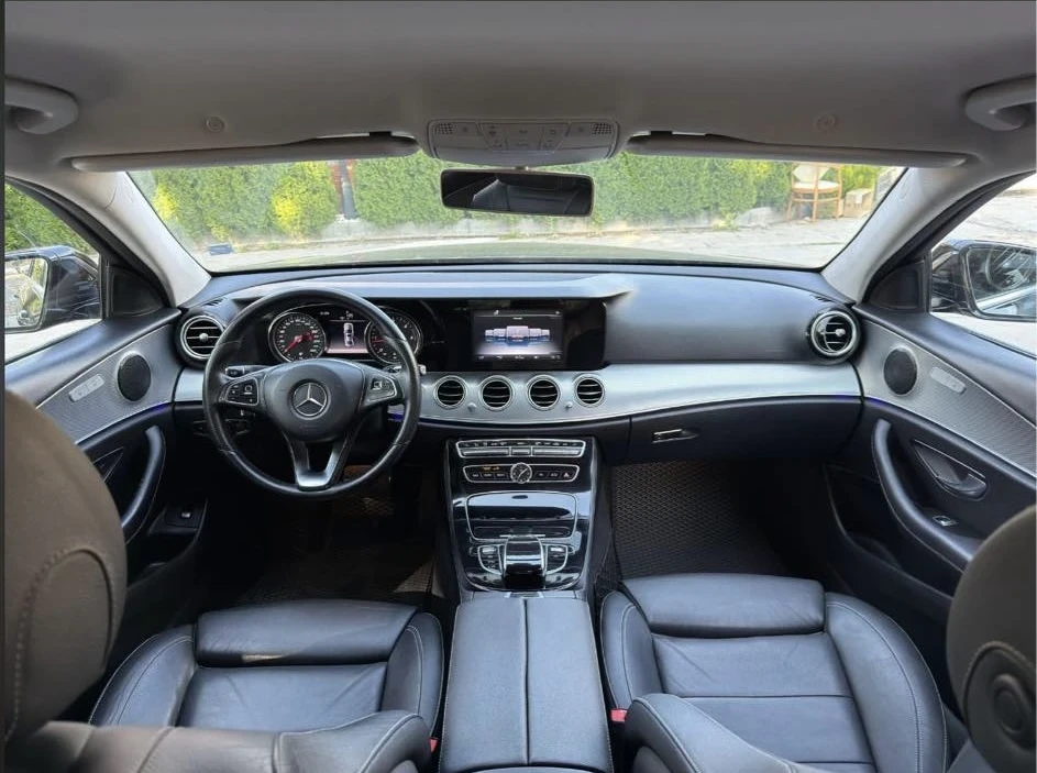 Mercedes-Benz E 220, снимка 7 - Автомобили и джипове - 55077676