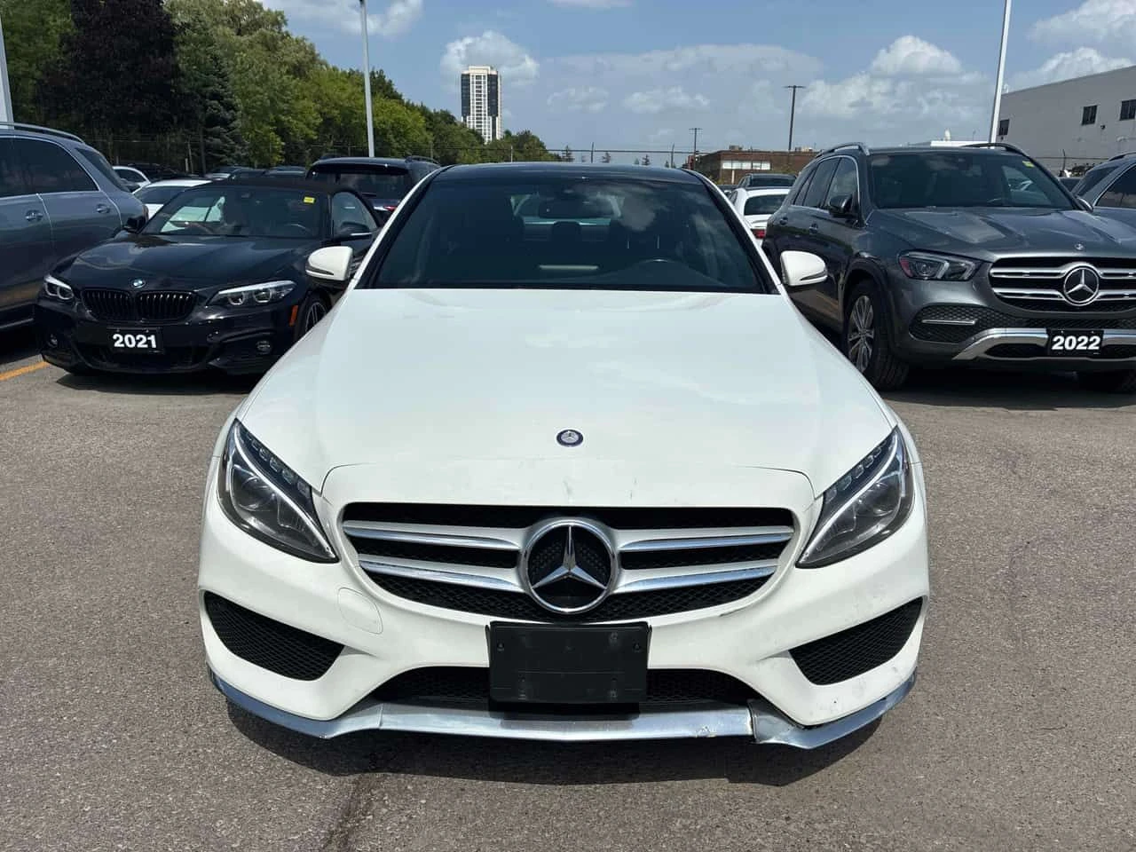 Mercedes-Benz C 300 * CARFAX * ЦЕНА ДО БГ, снимка 2 - Автомобили и джипове - 55162634