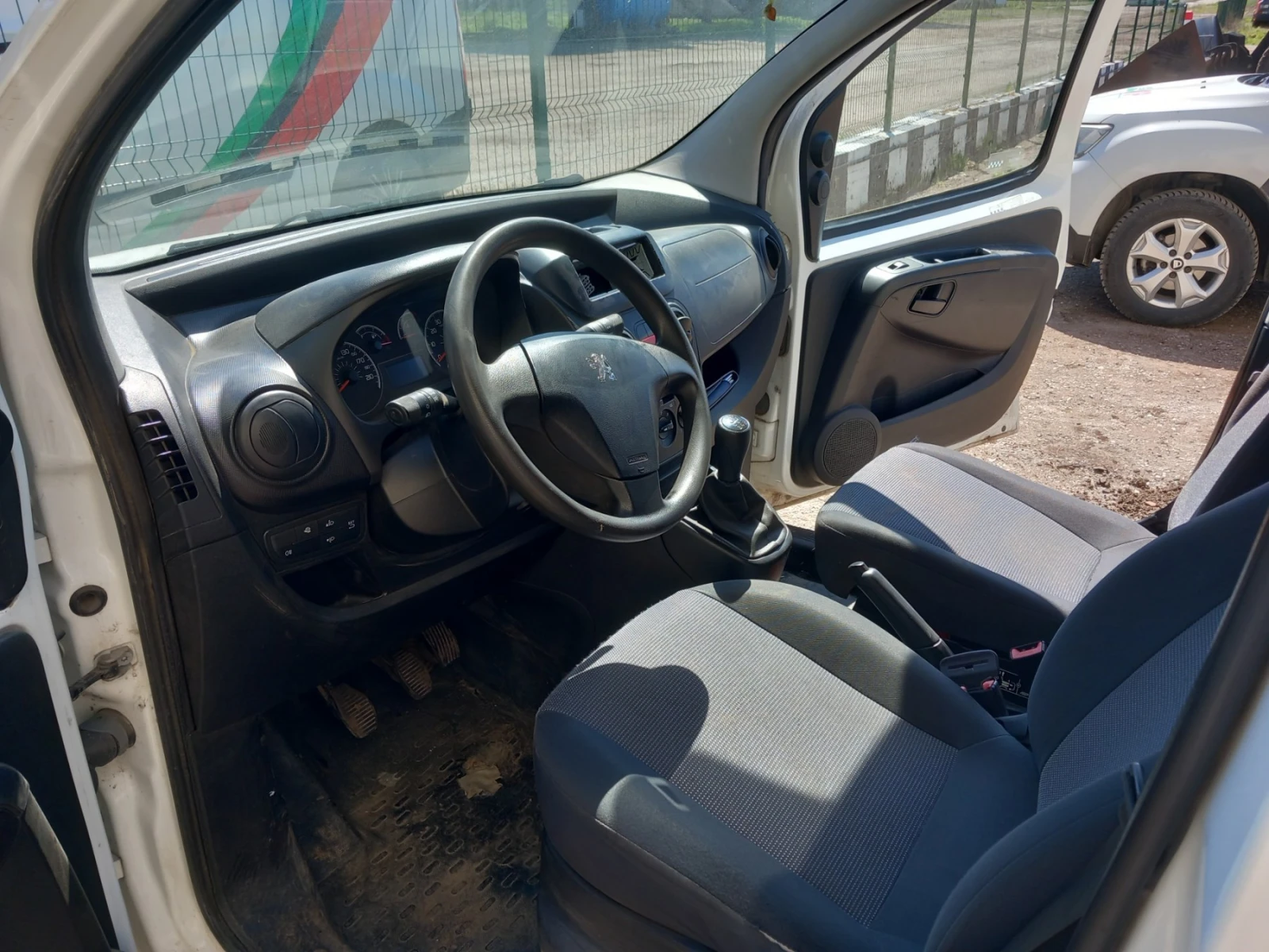 Peugeot Bipper, снимка 6 - Автомобили и джипове - 55290550
